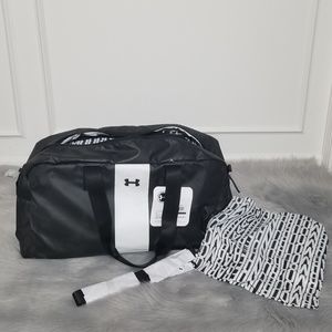 Under Armour Universal Duffle Bag ❎